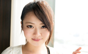 Eri Hosaka - Media Model Girlbugil