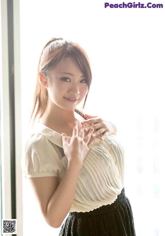Eri Hosaka - Media Model Girlbugil No.ce7f33