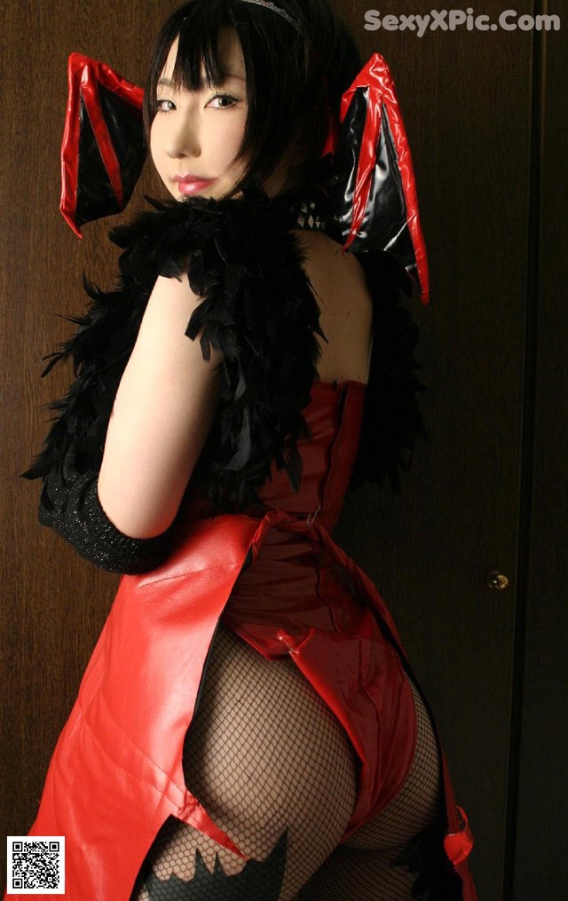 Vampire Lilith - Torture Bra Nudepic No.fba12d